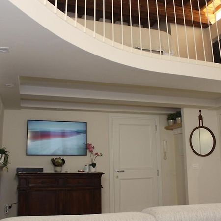 Art Apartment Santa Croce Suite Florens Exteriör bild